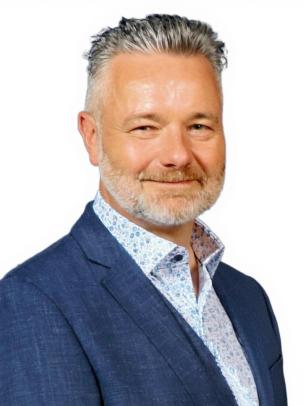Andrew Mackenzie
