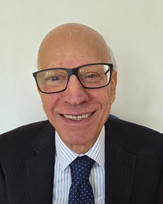 Dr Al Jarratt